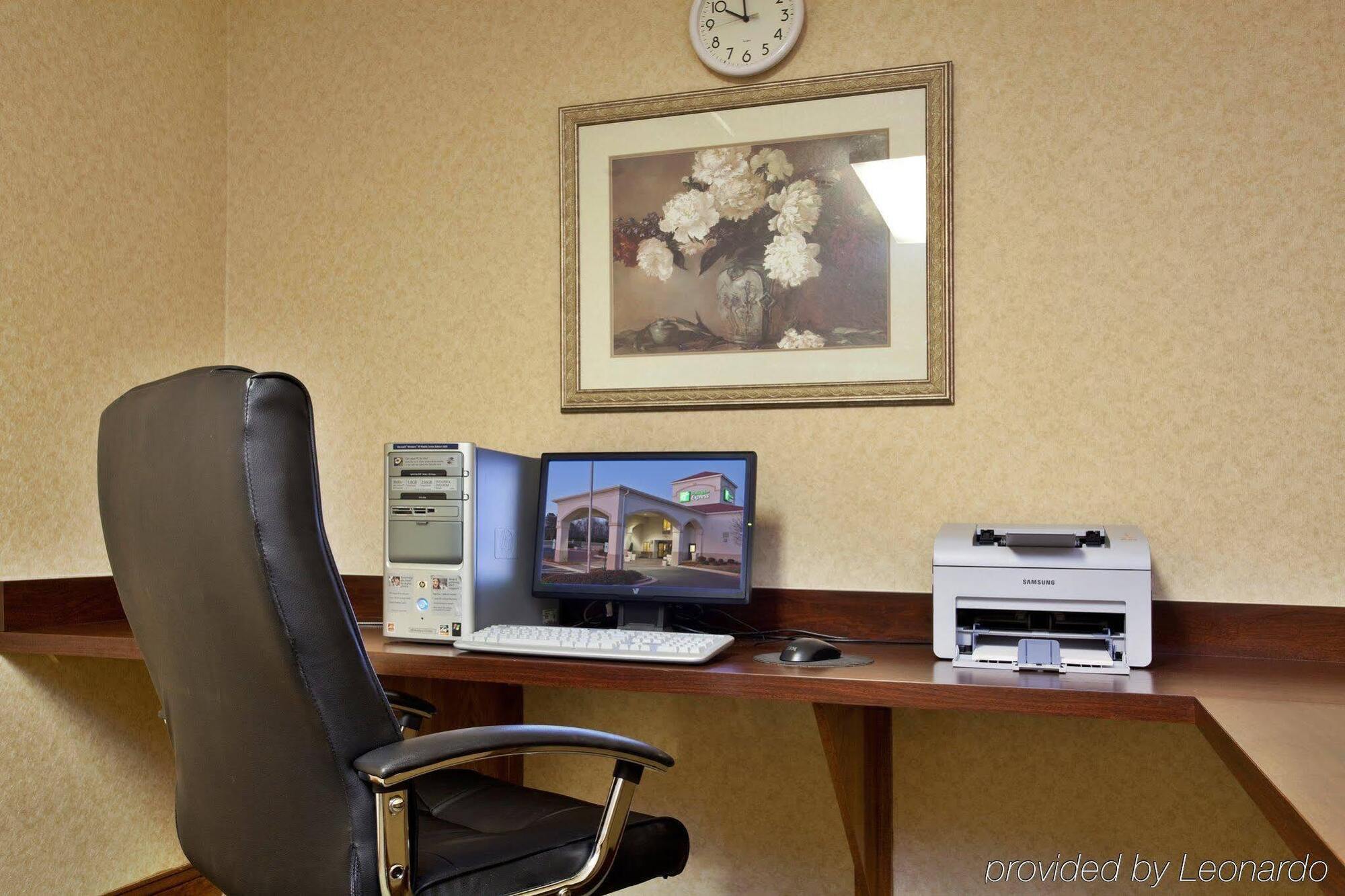 Best Western Kernersville Buitenkant foto