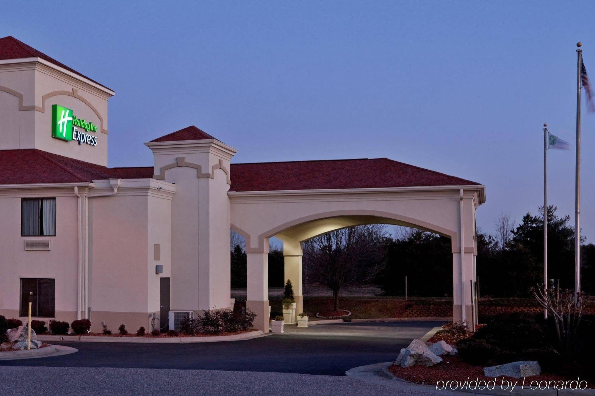 Best Western Kernersville Buitenkant foto